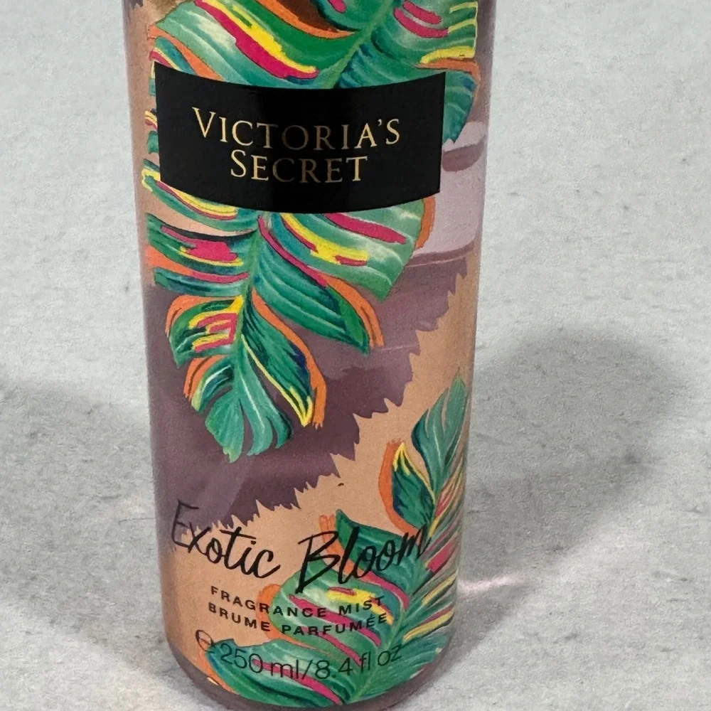 Victoria's Secret Exotic Bloom Fragrance Mist Women 8.4oz Tropical Body Spray